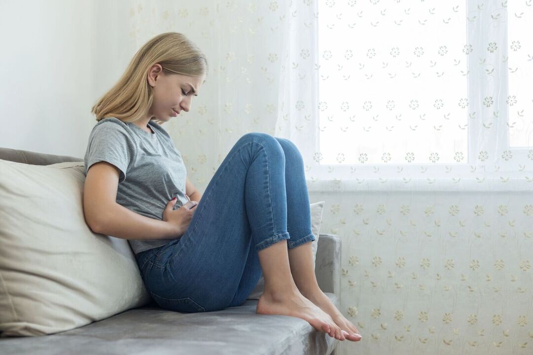 құрттарға байланысты іштің ауыруы